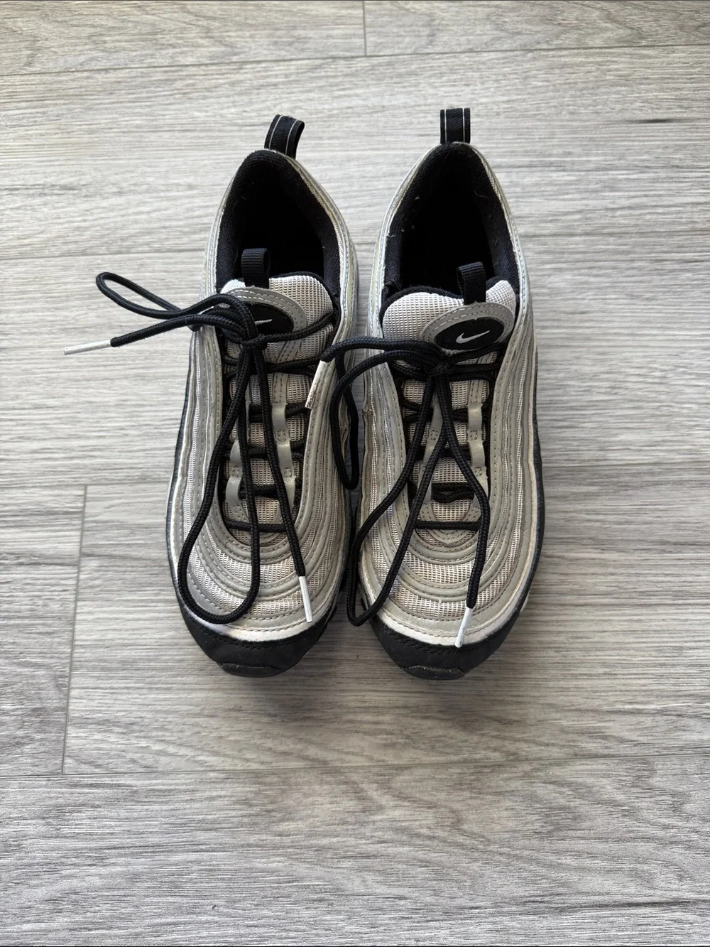 Nike Metallic Silver and Black Retro Runner Sneakers Size 5.5Y